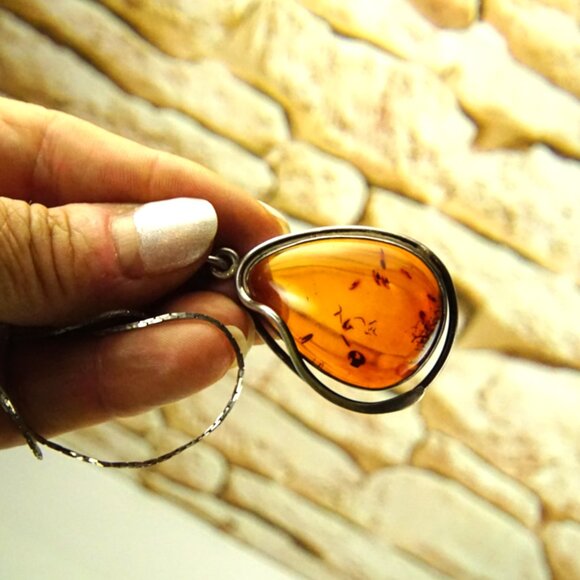 Big Amber and 925 Silver Pendant With 18" Fine Chain - Amber Gift For Her - Picture 13 of 15